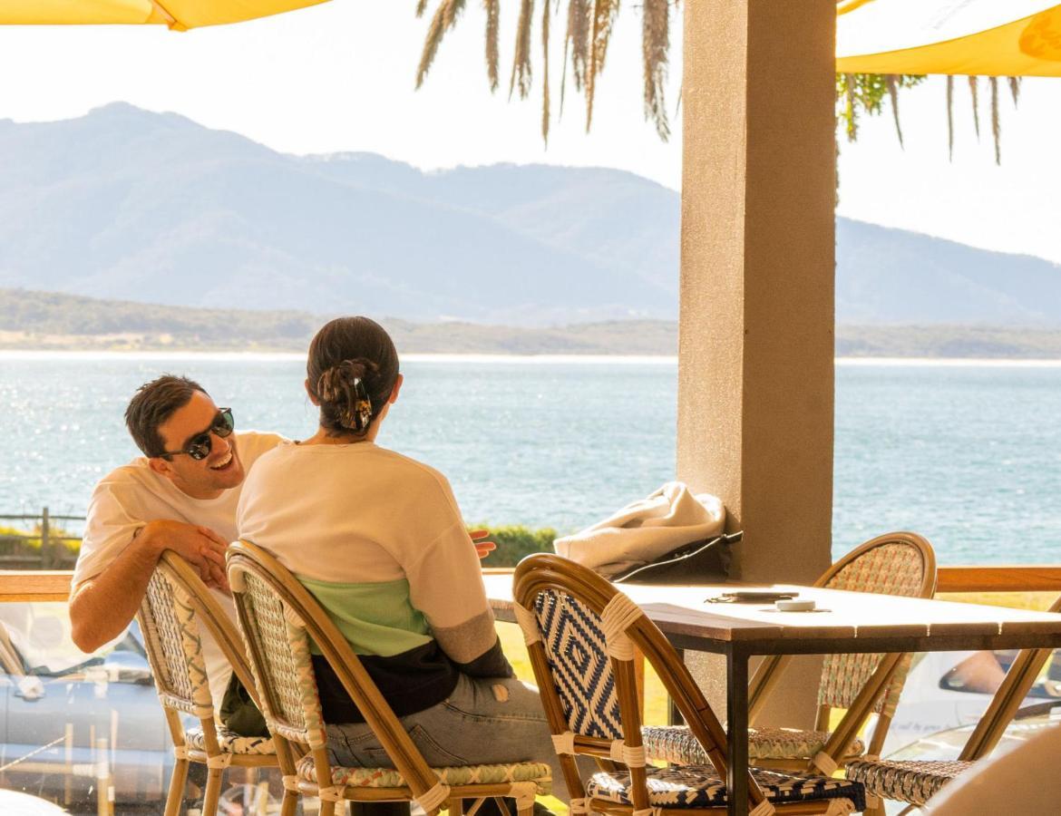 Bermagui Beach Hotel Экстерьер фото